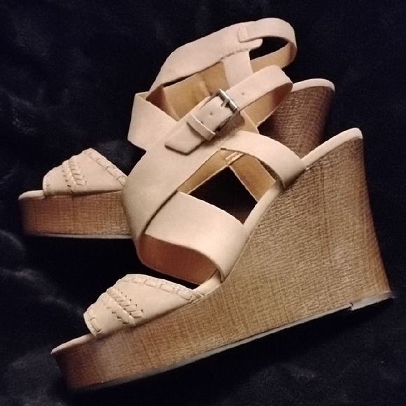 Indigo Beige Strappy Wedge Sandals - Picture 4 of 11